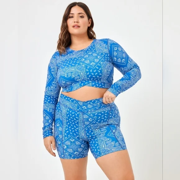 L*Space The Aim High Crop Top & Printed Carter Bike Shorts•Size XL - Picture 11 of 12